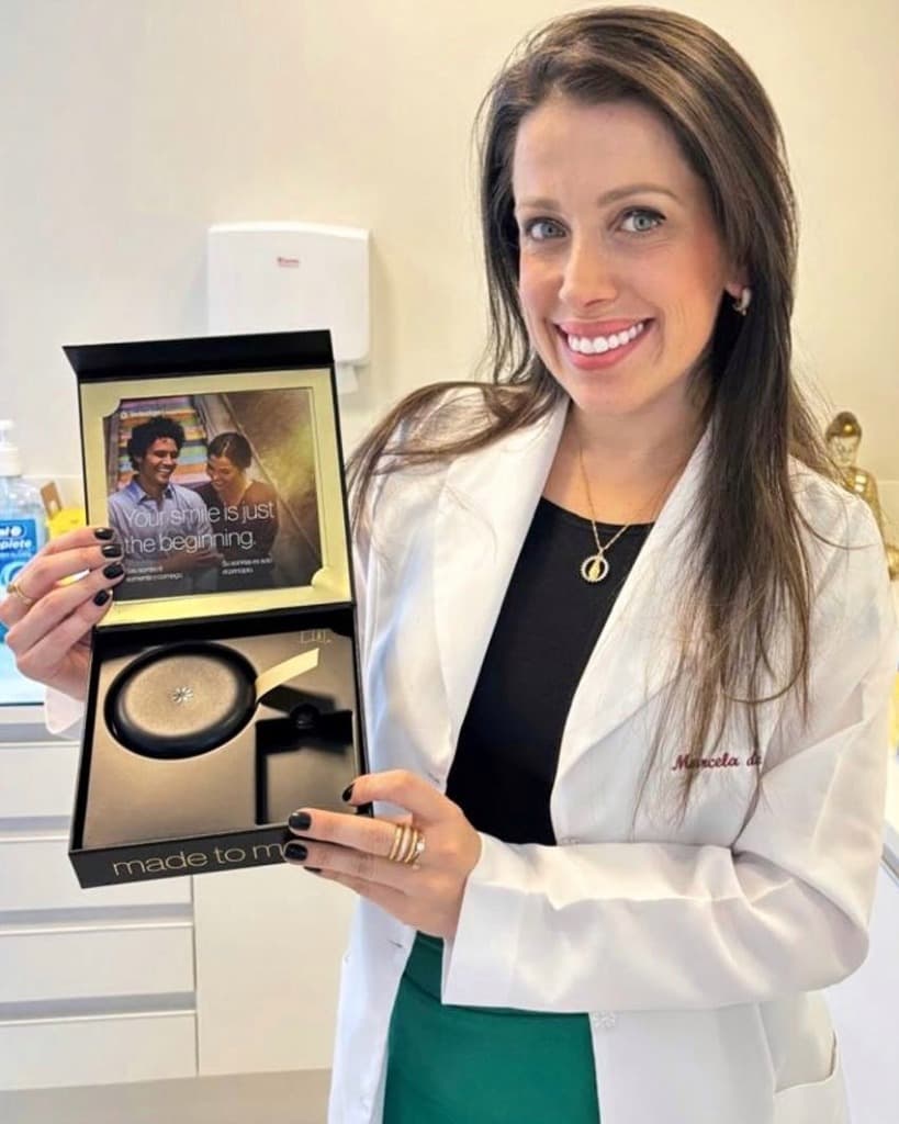 Dra. Marcela de Barros